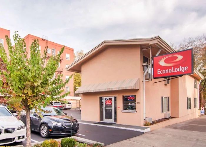 Econo Lodge City Center