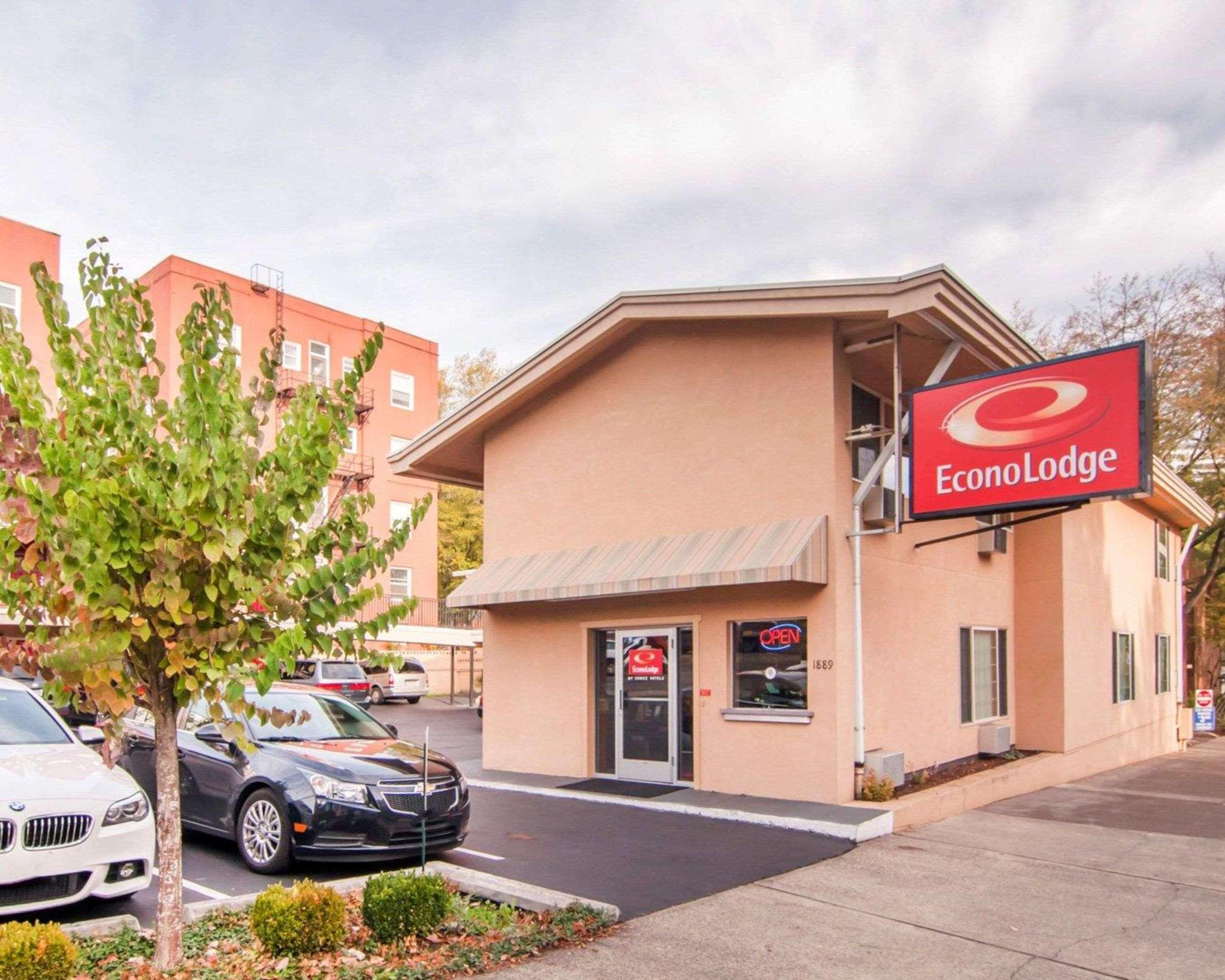 Econo City Center * Portland