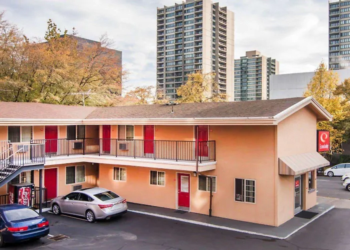 Econo Lodge City Center